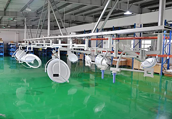 Provide complete OEM solutions for operating light